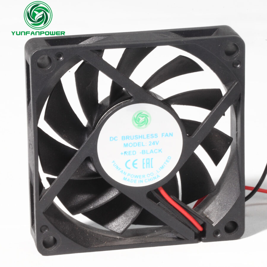 7015 VENTILADOR DE CC 70X15MM