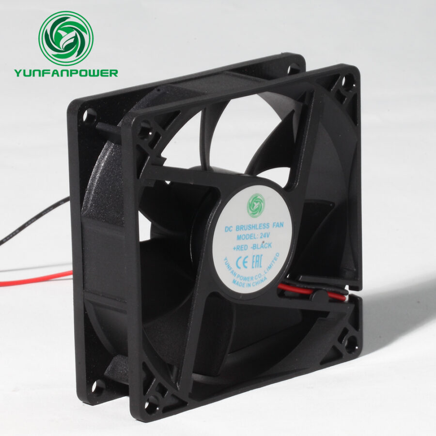 8025 VENTILADOR DE CC 80X25MM