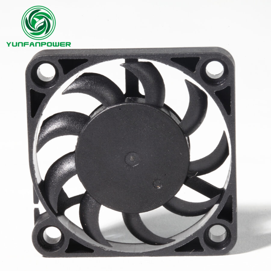 4007 VENTILADOR DE CC 40X7MM