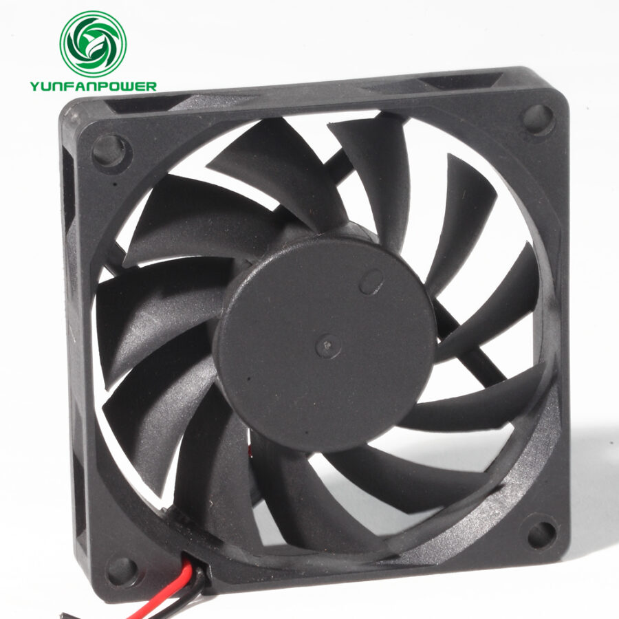7015 VENTILADOR DE CC 70X15MM
